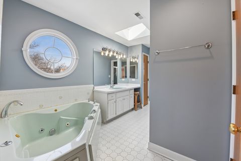 Tiny photo for 926 S Spring Avenue, La Grange, IL 60525 (MLS # 12556337)