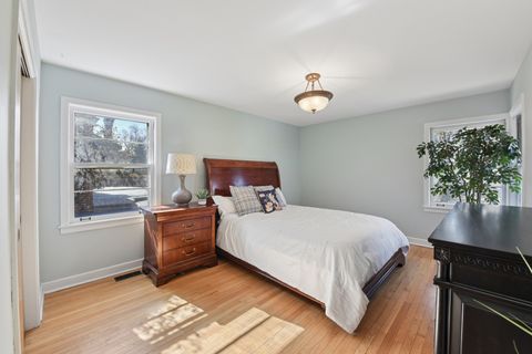 Tiny photo for 926 S Spring Avenue, La Grange, IL 60525 (MLS # 12556337)