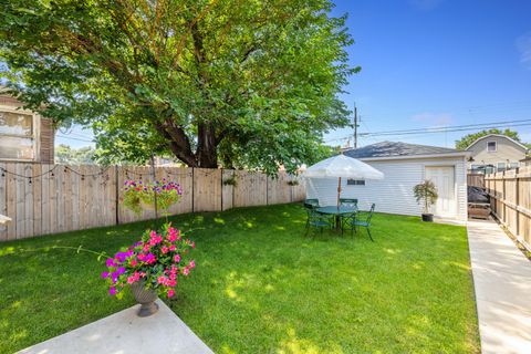 Tiny photo for 1522 N Leamington Avenue, Chicago, IL 60651 (MLS # 12505737)