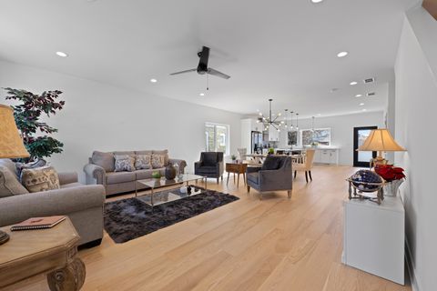 Tiny photo for 1522 N Leamington Avenue, Chicago, IL 60651 (MLS # 12505737)