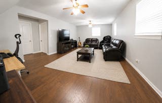 Tiny photo for 909 S Dryden Place, Arlington Heights, IL 60005 (MLS # 12703916)