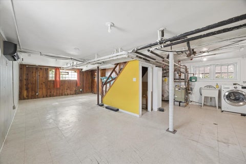 Tiny photo for 2527 Hainsworth Avenue, North Riverside, IL 60546 (MLS # 12759013)
