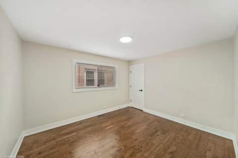 Tiny photo for 8219 S Muskegon Avenue, Chicago, IL 60617 (MLS # 12695730)