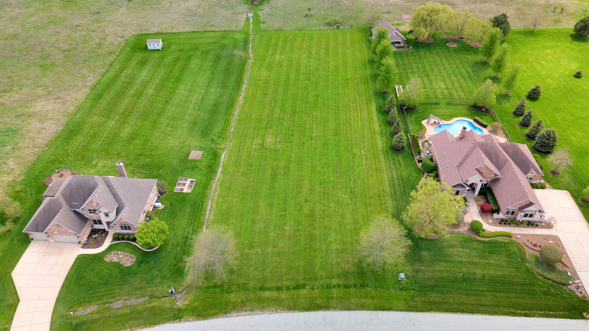 10127 W Tall Grass Lane