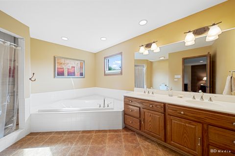 Tiny photo for 26002 S Cambridge Drive, Crete, IL 60417 (MLS # 12499014)