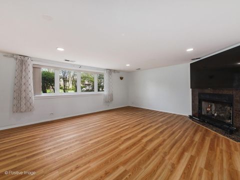 Tiny photo for 9506 Ozanam Avenue, Morton Grove, IL 60053 (MLS # 12626850)