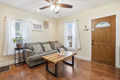 Tiny photo for 1942 W Fargo Avenue, Chicago, IL 60645 (MLS # 12586420)