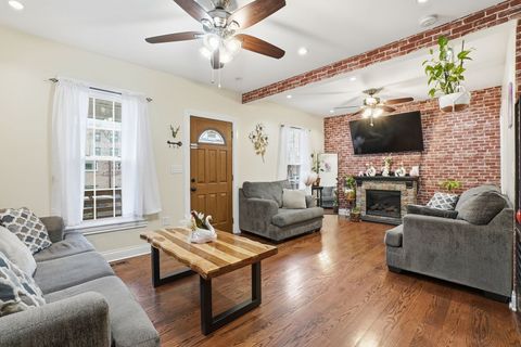 Tiny photo for 1942 W Fargo Avenue, Chicago, IL 60645 (MLS # 12586420)