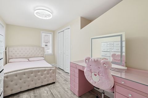 Tiny photo for 1942 W Fargo Avenue, Chicago, IL 60645 (MLS # 12586420)