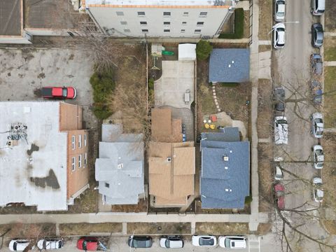 Tiny photo for 1942 W Fargo Avenue, Chicago, IL 60645 (MLS # 12586420)