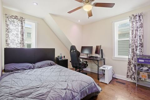 Tiny photo for 1942 W Fargo Avenue, Chicago, IL 60645 (MLS # 12586420)