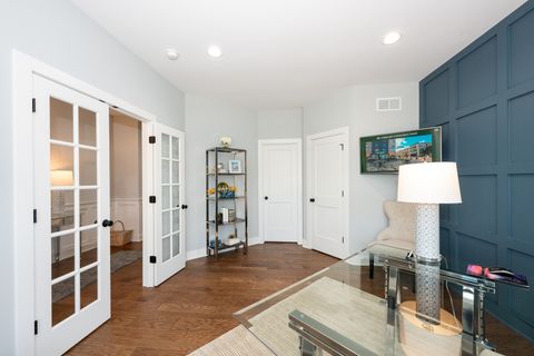 Tiny photo for 1572 Dempsey Drive, St. Charles, IL 60174 (MLS # 12486759)