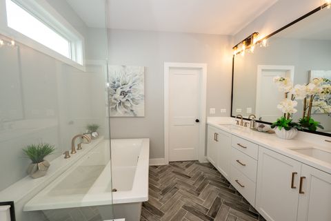 Tiny photo for 1572 Dempsey Drive, St. Charles, IL 60174 (MLS # 12486759)