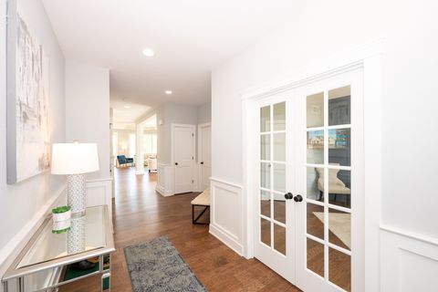 Tiny photo for 1572 Dempsey Drive, St. Charles, IL 60174 (MLS # 12486759)