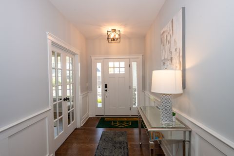 Tiny photo for 1572 Dempsey Drive, St. Charles, IL 60174 (MLS # 12486759)