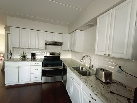 Tiny photo for 9911 W 58th Street #2, Countryside, IL 60525 (MLS # 12635077)