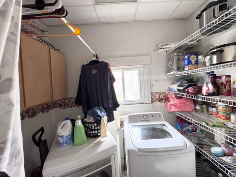 Tiny photo for 325 W Porter Street, Salem, IL 62881 (MLS # 12599500)