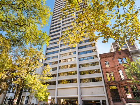 1415 N DEARBORN Street 27A Chicago IL 60610