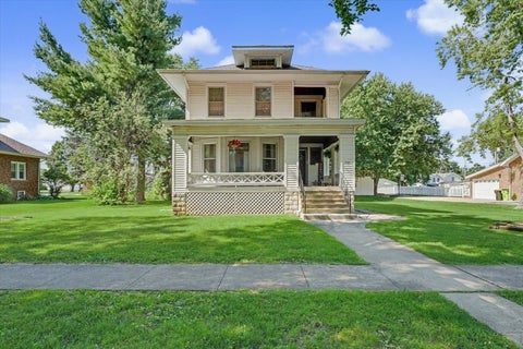 Tiny photo for 304 E Elm Street, Fairbury, IL 61739 (MLS # 12705401)