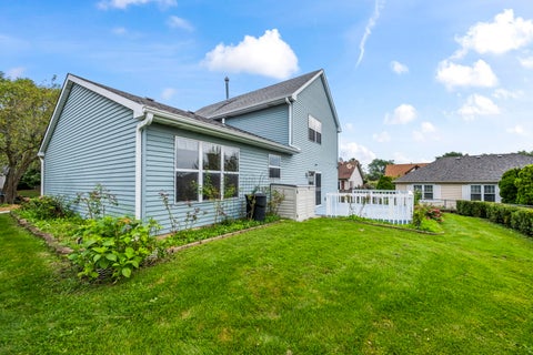 Tiny photo for 1233 Old Timber Court, Hoffman Estates, IL 60192 (MLS # 12734458)