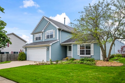 Tiny photo for 1233 Old Timber Court, Hoffman Estates, IL 60192 (MLS # 12734458)