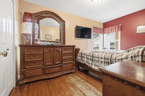 Tiny photo for 820 S Locust Street, Pontiac, IL 61764 (MLS # 12649437)