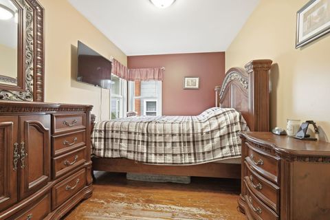 Tiny photo for 820 S Locust Street, Pontiac, IL 61764 (MLS # 12649437)