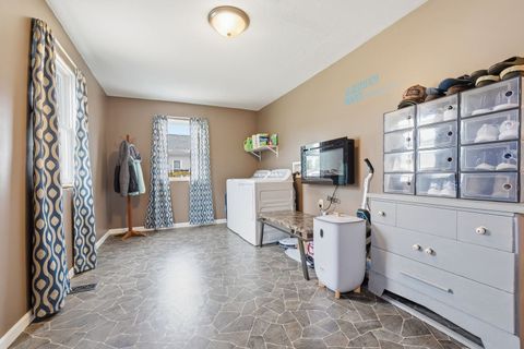 Tiny photo for 820 S Locust Street, Pontiac, IL 61764 (MLS # 12649437)