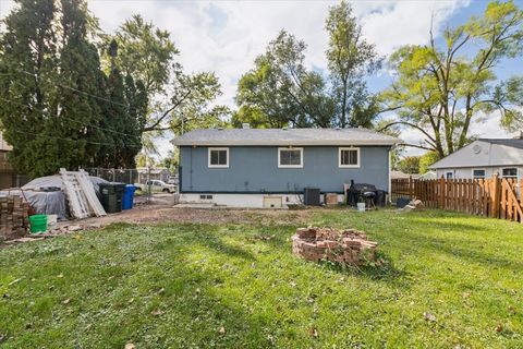 Tiny photo for 7 Hickory Drive, Carpentersville, IL 60110 (MLS # 12475330)