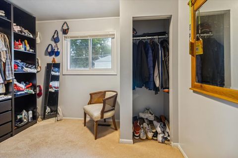 Tiny photo for 7 Hickory Drive, Carpentersville, IL 60110 (MLS # 12475330)