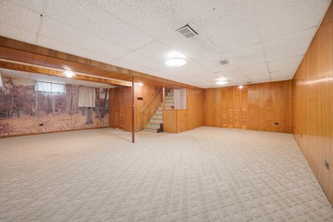 Tiny photo for 810 Revere Road, South Elgin, IL 60177 (MLS # 12608076)