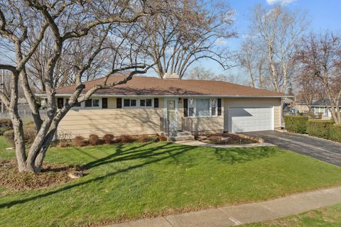 Photo of 810 Revere Road, South Elgin, IL 60177 (MLS # 12608076)