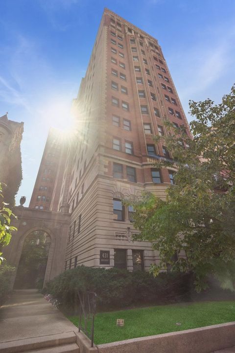 Photo of 431 W Oakdale Avenue #14C, Chicago, IL 60657 (MLS # 12477626)
