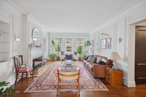Tiny photo for 431 W Oakdale Avenue #14C, Chicago, IL 60657 (MLS # 12477626)