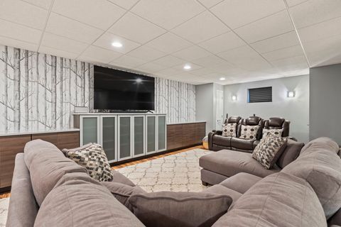 Tiny photo for 21002 Kenmare Drive, Shorewood, IL 60404 (MLS # 12553320)