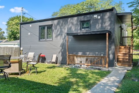 2307 Lake Street 2 Evanston IL 60201