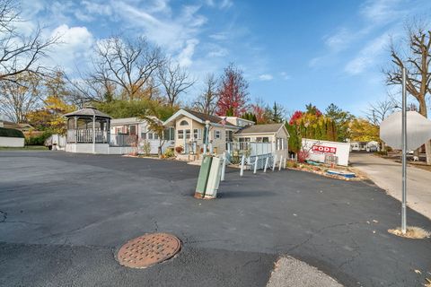 Tiny photo for 64 Fossil Ridge Road, Wilmington, IL 60481 (MLS # 12500427)