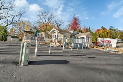 Tiny photo for 64 Fossil Ridge Road, Wilmington, IL 60481 (MLS # 12500427)