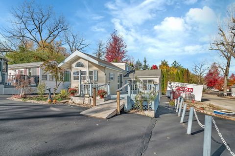 Tiny photo for 64 Fossil Ridge Road, Wilmington, IL 60481 (MLS # 12500427)