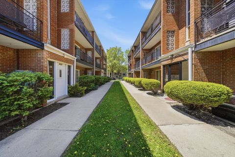 Tiny photo for 6255 S Mason Avenue #3A, Chicago, IL 60638 (MLS # 12642229)