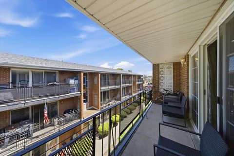Tiny photo for 6255 S Mason Avenue #3A, Chicago, IL 60638 (MLS # 12642229)