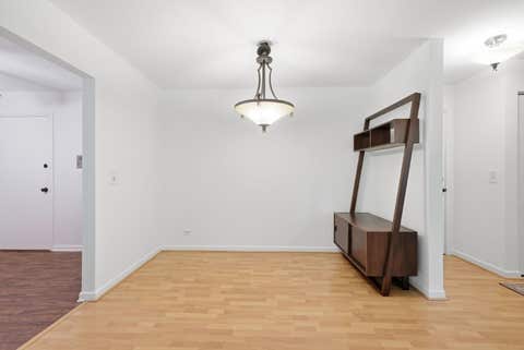 Tiny photo for 5740 Concord Lane #13, Clarendon Hills, IL 60514 (MLS # 12650729)