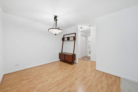 Tiny photo for 5740 Concord Lane #13, Clarendon Hills, IL 60514 (MLS # 12650729)