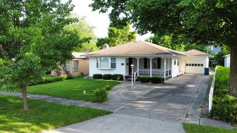 Tiny photo for 546 E Mulberry Street, Watseka, IL 60970 (MLS # 12701712)