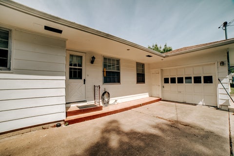 Tiny photo for 546 E Mulberry Street, Watseka, IL 60970 (MLS # 12701712)