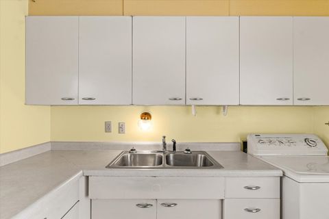 Tiny photo for 1204 W Beardsley Avenue, Champaign, IL 61821 (MLS # 12517086)