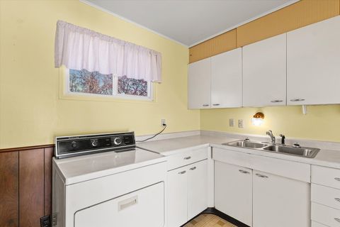 Tiny photo for 1204 W Beardsley Avenue, Champaign, IL 61821 (MLS # 12517086)