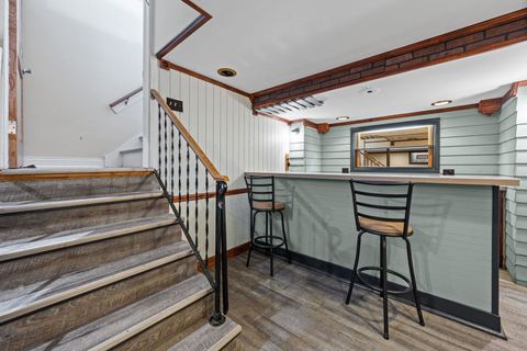 Tiny photo for 7139 N Nagle Avenue, Chicago, IL 60646 (MLS # 12626052)