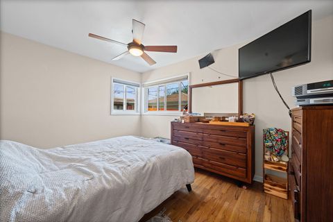 Tiny photo for 7139 N Nagle Avenue, Chicago, IL 60646 (MLS # 12626052)