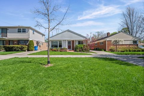 Photo of 7139 N Nagle Avenue, Chicago, IL 60646 (MLS # 12626052)
